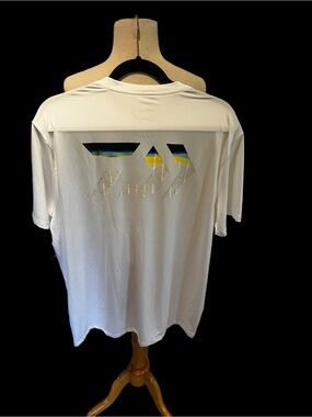 NWT Daiwa Short Sleeve D-VEC Performance Yellowfin Fishing Shirt Tee Size L
